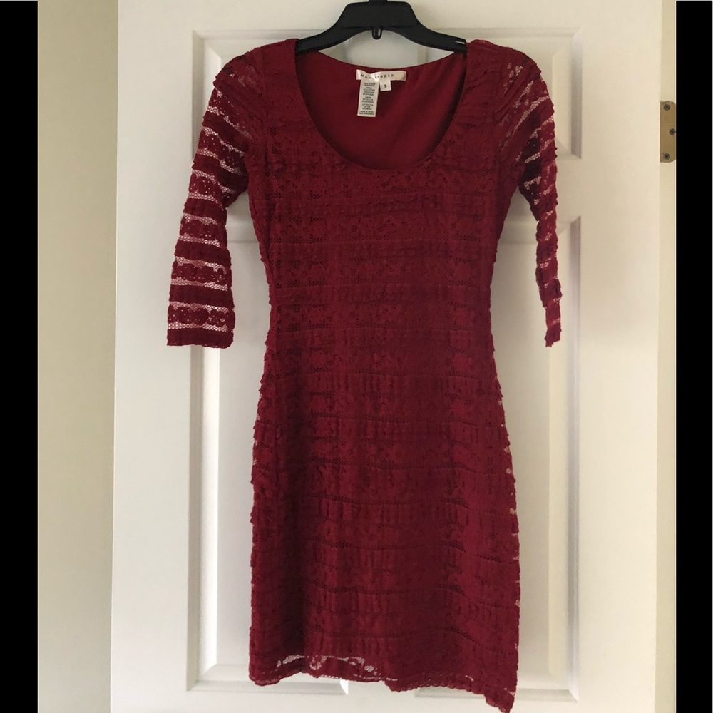 MAX STUDIO Red Stretch Lace Bodycon Dress